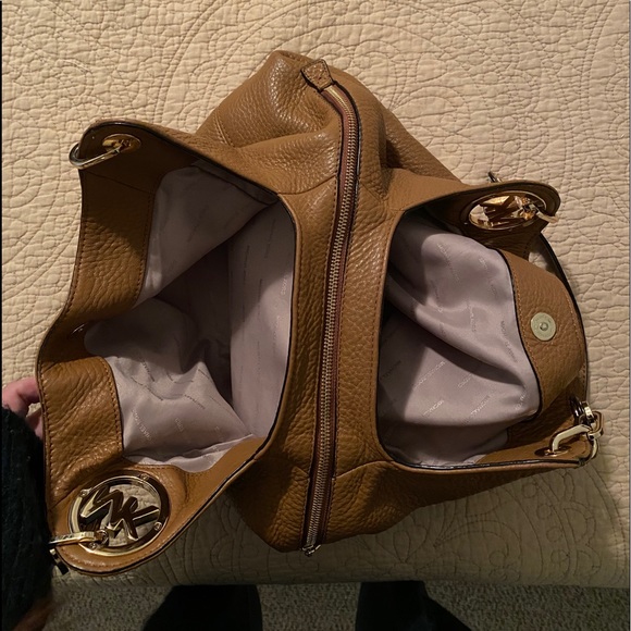 Michael Kor Handbag - Picture 3 of 7